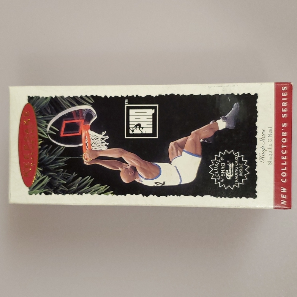 Shaquille O'Neal Hallmark Keepsake Ornament 1st in the 'Hoop Stars' @1995 card